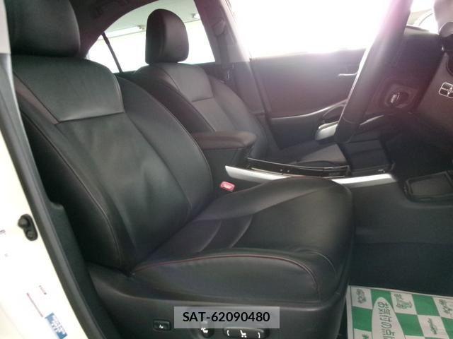 Toyota SAI 2013-11 1093759-4