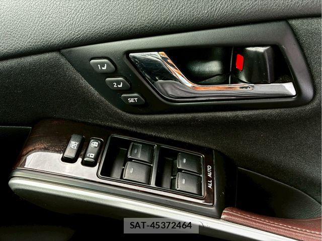 Toyota SAI 2015-02 1198614-16