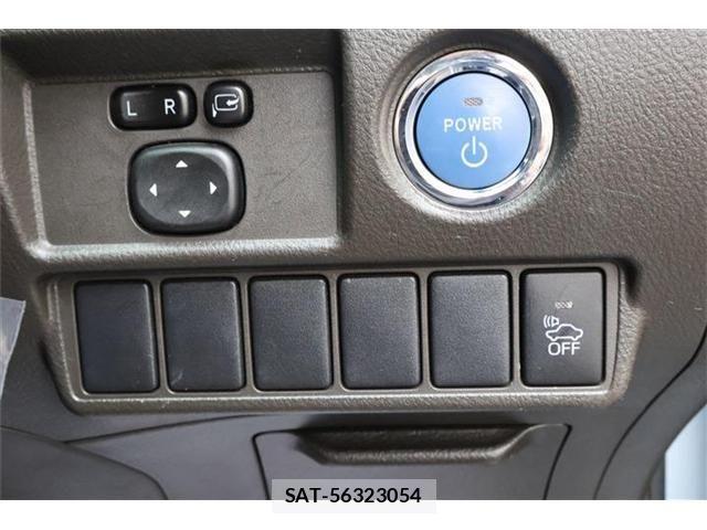 Toyota SAI 2014-03 1333054-6