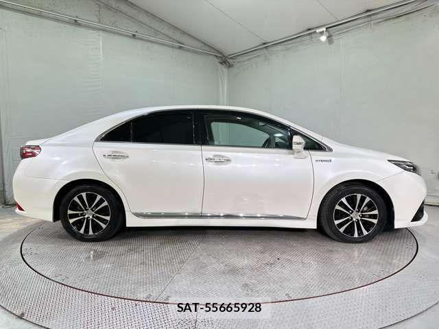 Toyota SAI 2014-11 1414673-3