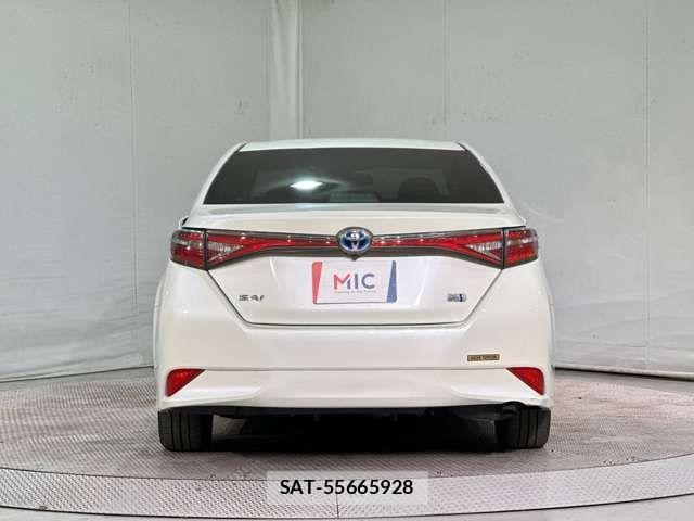 Toyota SAI 2014-11 1414673-5