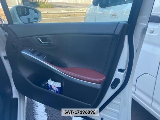 Toyota SAI 2015-01 1489896-15