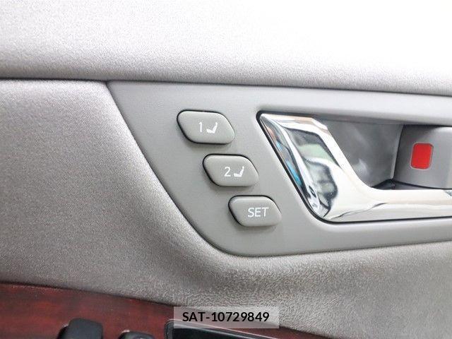 Toyota SAI 2010-03 3775803-4