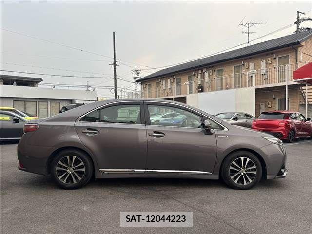 Toyota SAI 2013-09 5877844-15