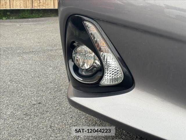 Toyota SAI 2013-09 5877844-23