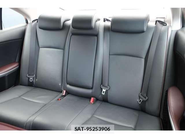 Toyota SAI 2013-11 6502841-6