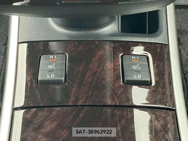 Toyota SAI 2016-08 6642452-5