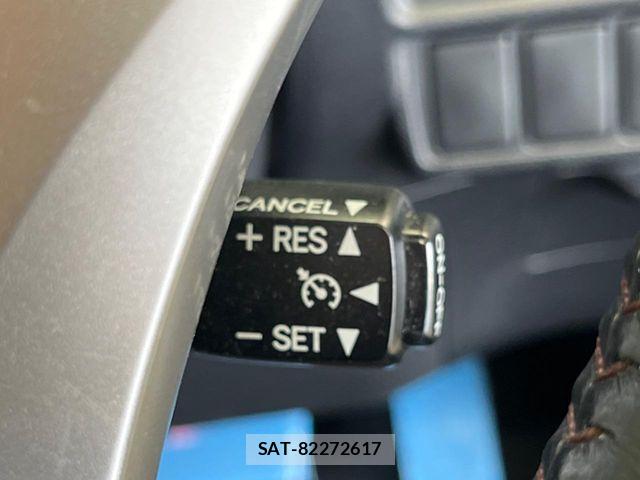Toyota SAI 2014-03 6673494-3