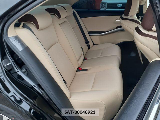 Toyota SAI 2014-01 6682850-16