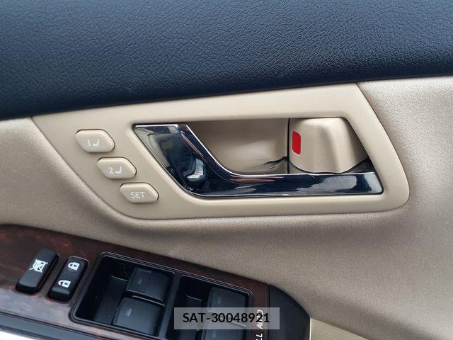 Toyota SAI 2014-01 6682850-25
