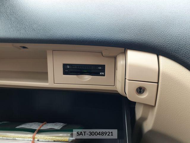Toyota SAI 2014-01 6682850-27