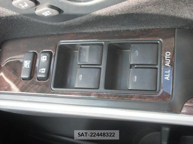 Toyota SAI 2015-09 6717217-20