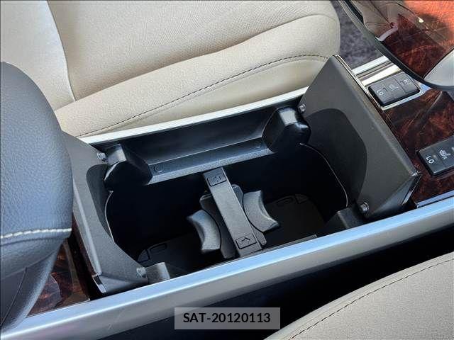 Toyota SAI 2014-02 6817073-25