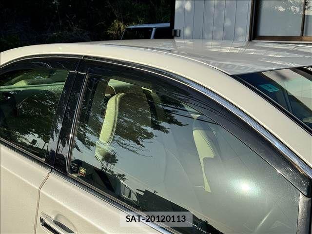 Toyota SAI 2014-02 6817073-29