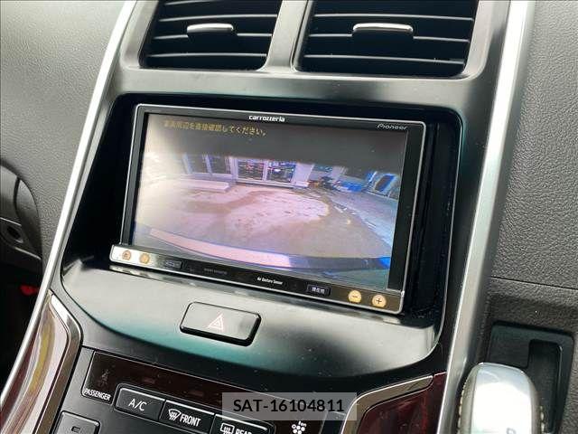 Toyota SAI 2015-04 6912319-6