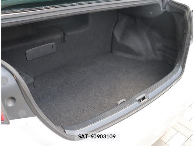 Toyota SAI 2015-01 6997879-7