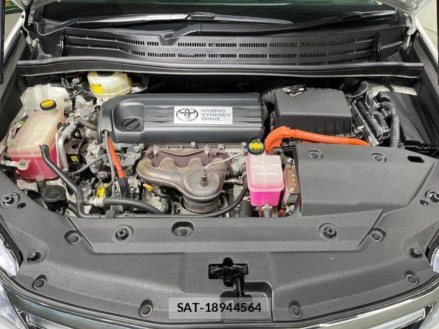 Toyota SAI 2010-04 7021477-17