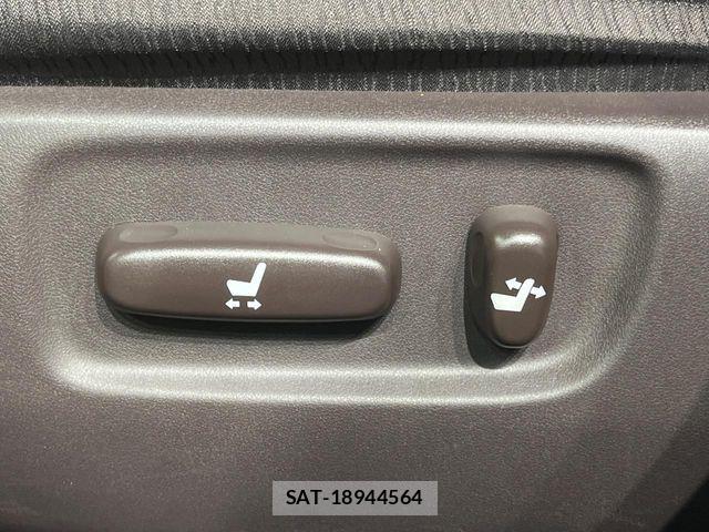 Toyota SAI 2010-04 7021477-5