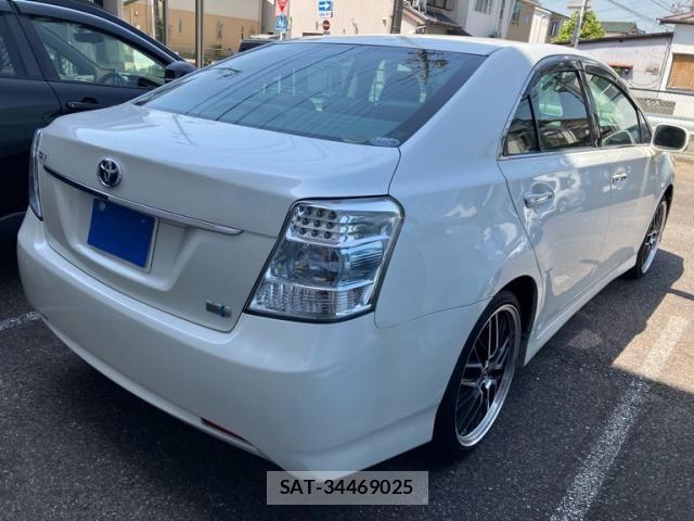 Toyota SAI 2010-01 7021483-2