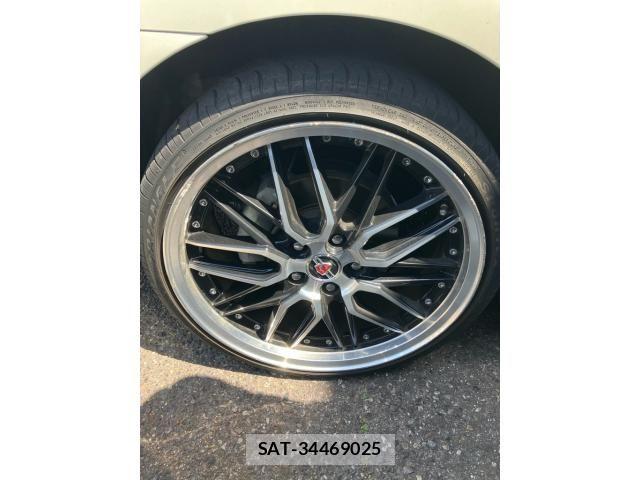 Toyota SAI 2010-01 7021483-5