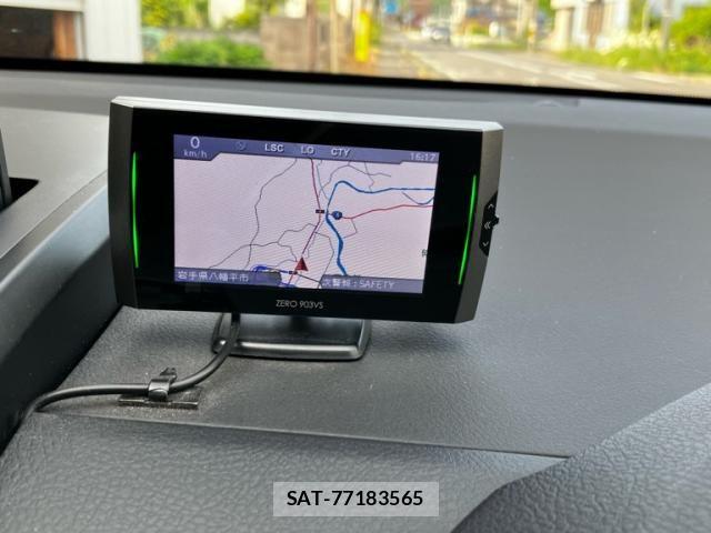 Toyota SAI 2010-04 7224587-19