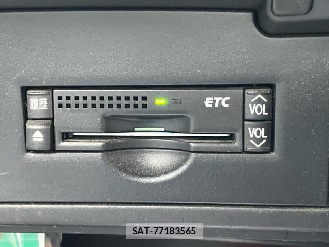 Toyota SAI 2010-04 7224587-23