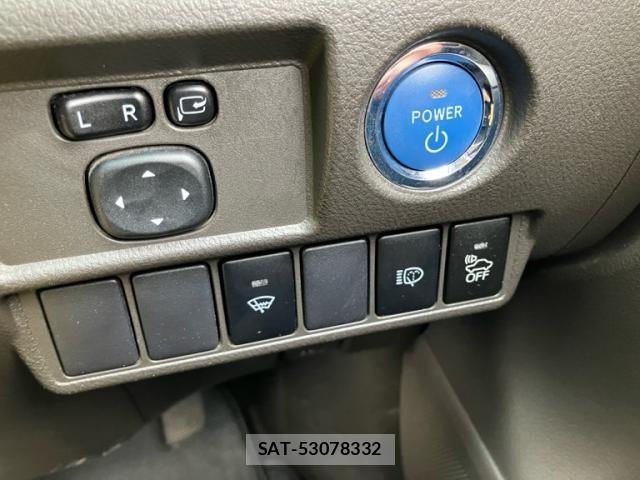 Toyota SAI 2014-02 7224595-17