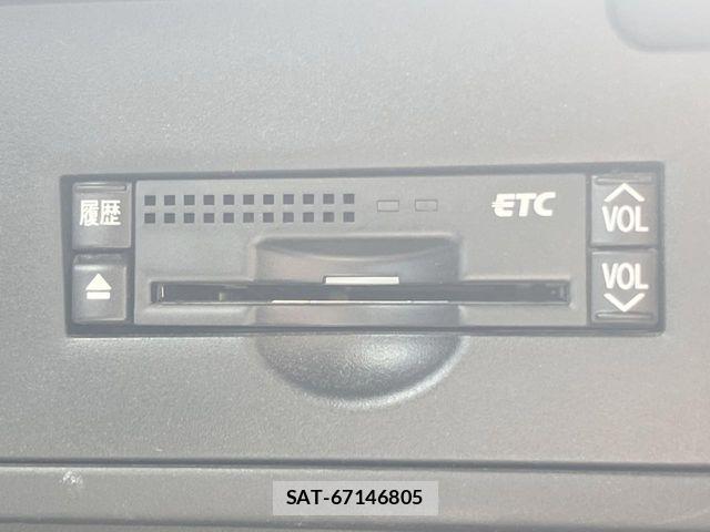 Toyota SAI 2012-06 7252192-7