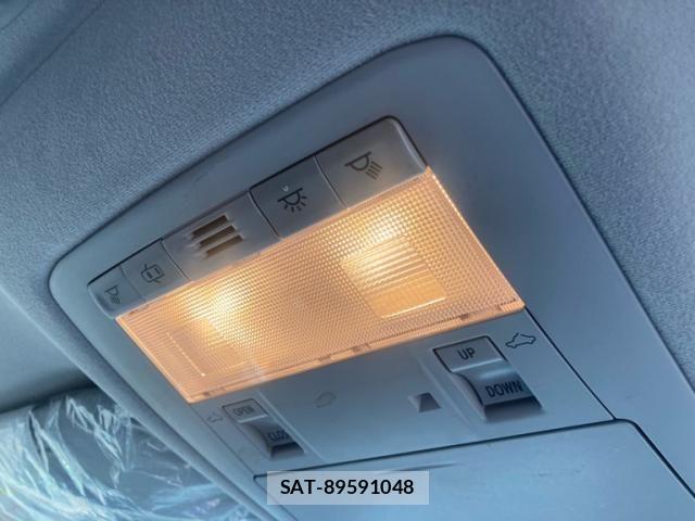 Toyota SAI 2014-01 7252193-19