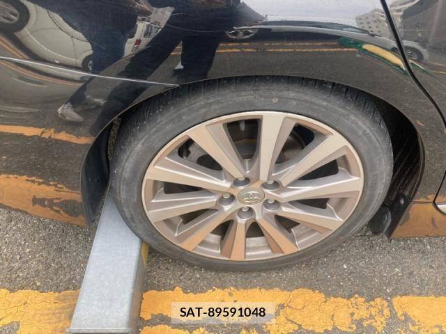 Toyota SAI 2014-01 7252193-7