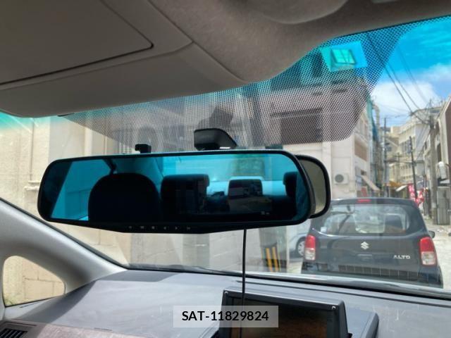 Toyota SAI 2011-08 7252196-19