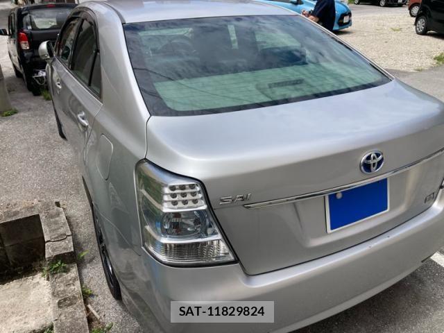 Toyota SAI 2011-08 7252196-2