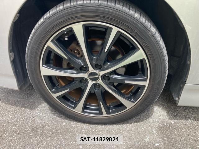 Toyota SAI 2011-08 7252196-6