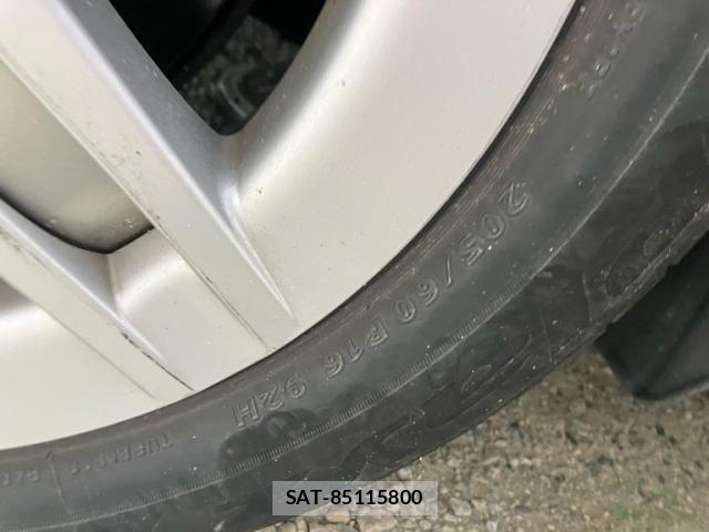 Toyota SAI 2010-03 7329920-6