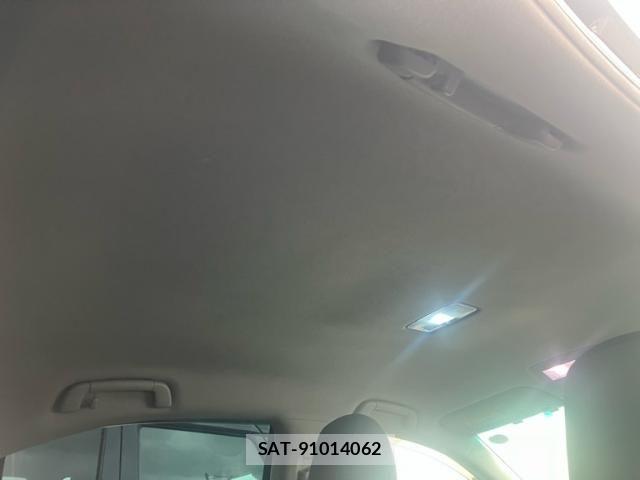 Toyota SAI 2015-12 7329917-12