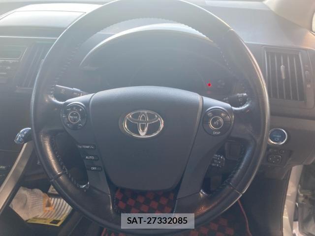 Toyota SAI 2010-06 7359702-9