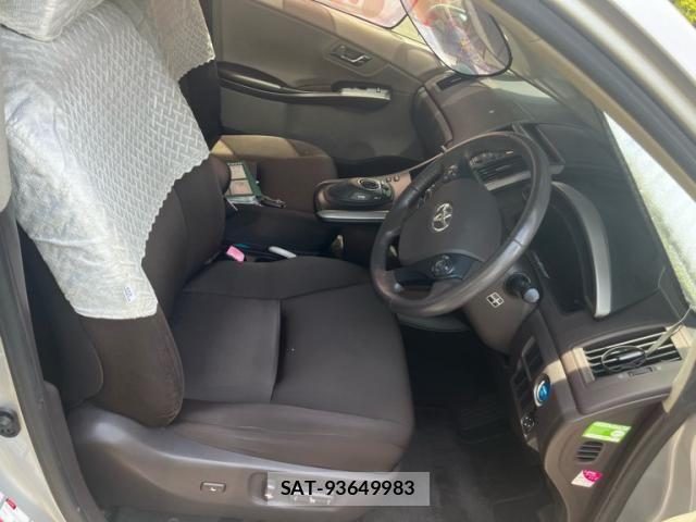 Toyota SAI 2010-04 7359703-5