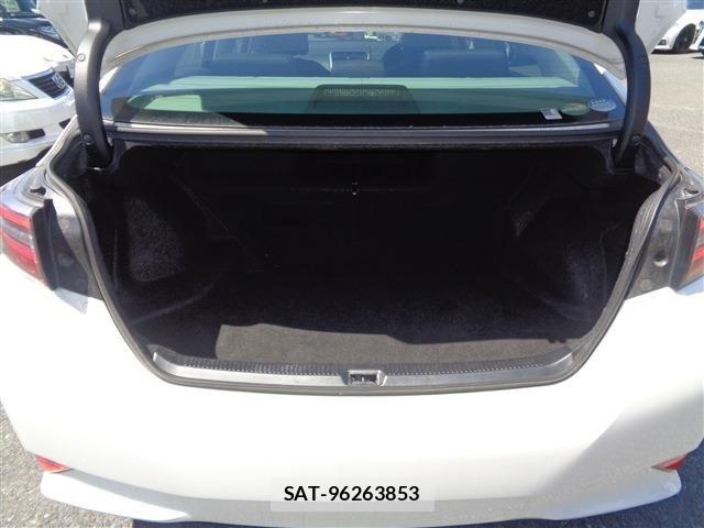 Toyota SAI 2015-07 7393950-11