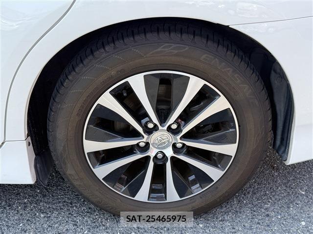 Toyota SAI 2014-03 7457516-12