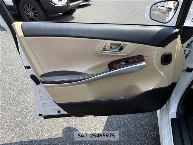 Toyota SAI 2014-03 7457516-23