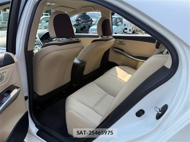 Toyota SAI 2014-03 7457516-24