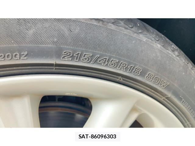 Toyota SAI 2011-04 7457518-9