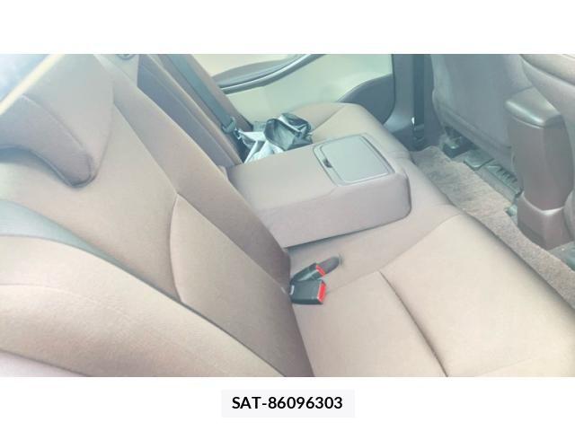 Toyota SAI 2011-04 7457518-12
