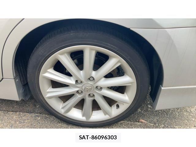 Toyota SAI 2011-04 7457518-5