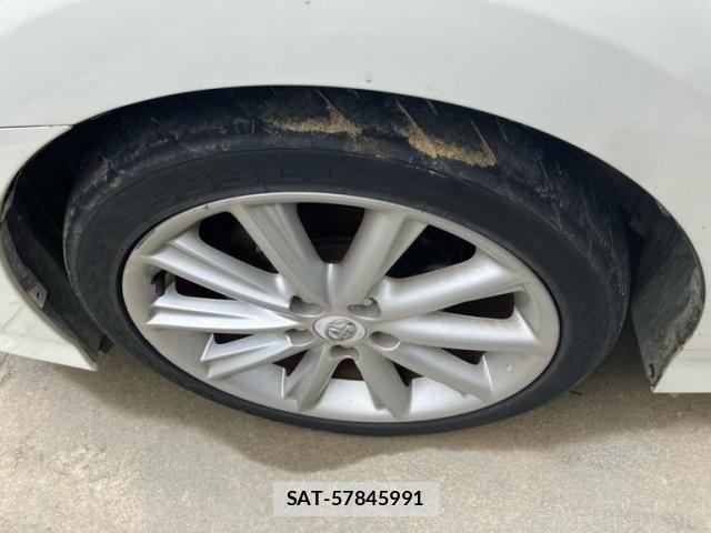 Toyota SAI 2010-03 7457529-11