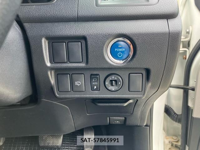 Toyota SAI 2010-03 7457529-13