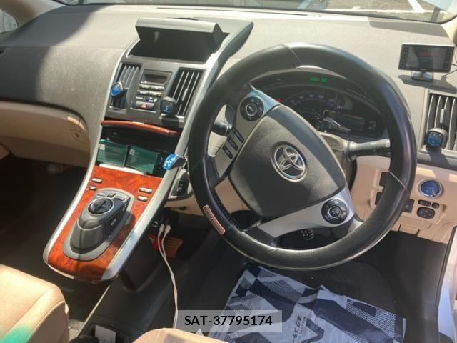 Toyota SAI 2012-07 7457519-15