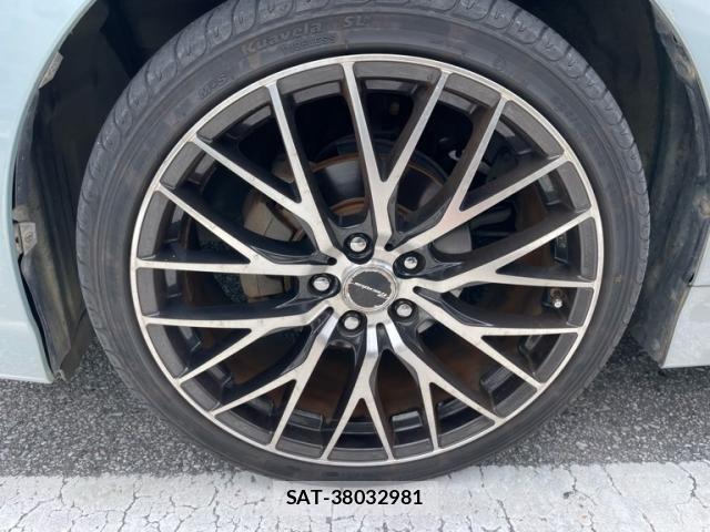 Toyota SAI 2010-03 7619768-13