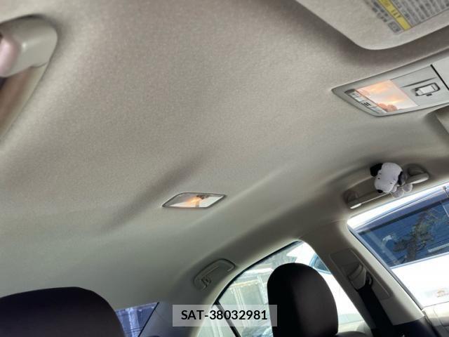 Toyota SAI 2010-03 7619768-17