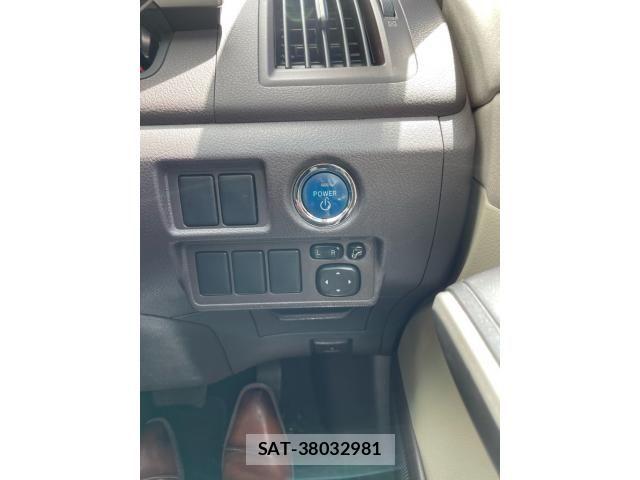 Toyota SAI 2010-03 7619768-24